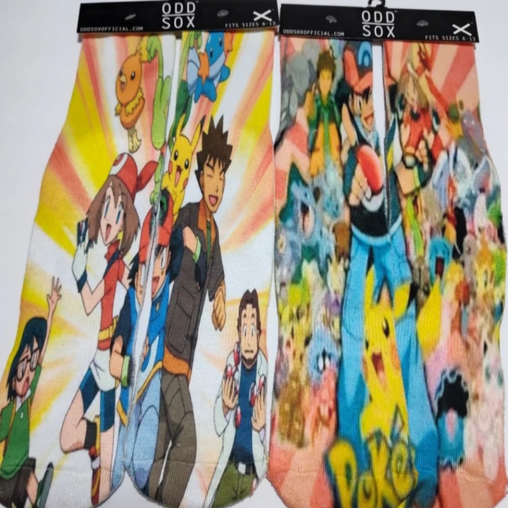 ODD Sox~ 2 pair Pokemon art Sox ~sz. 6/13